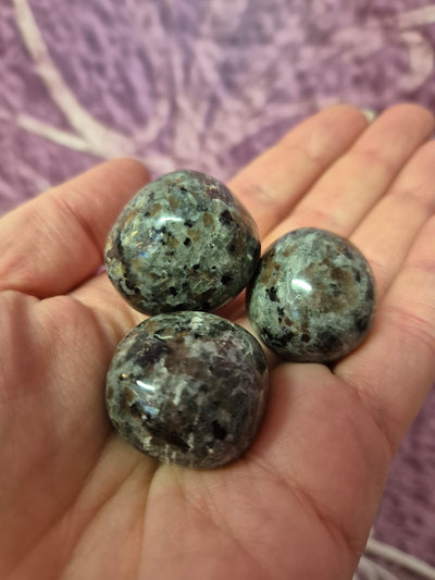 Yooperlite - polerad/trumlad